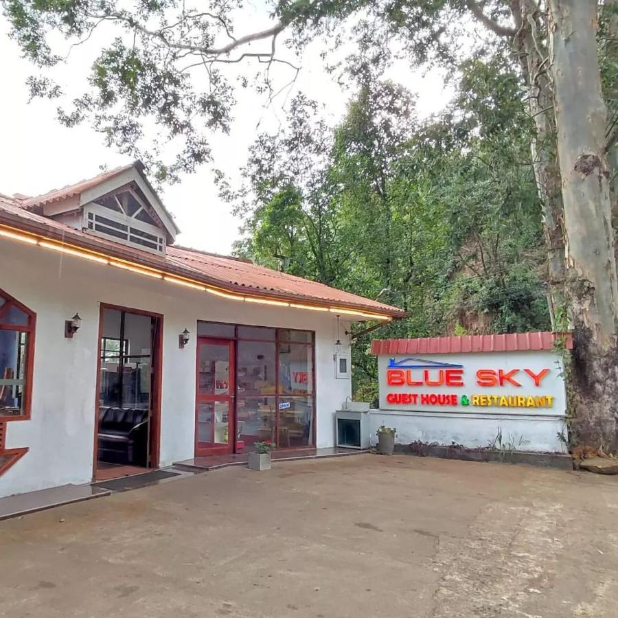 Blue Sky Hotel Nallathanniya Exterior photo